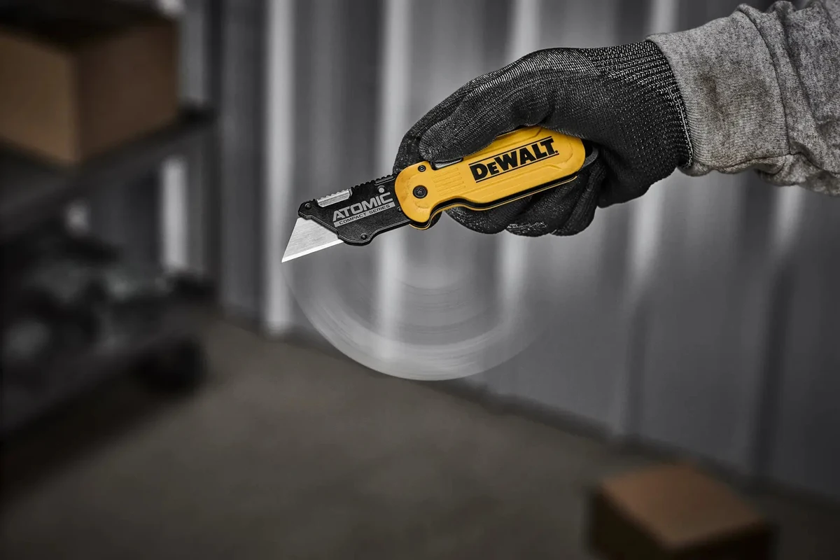 DEWALT DWHT10990 Нож строительный (NEW)